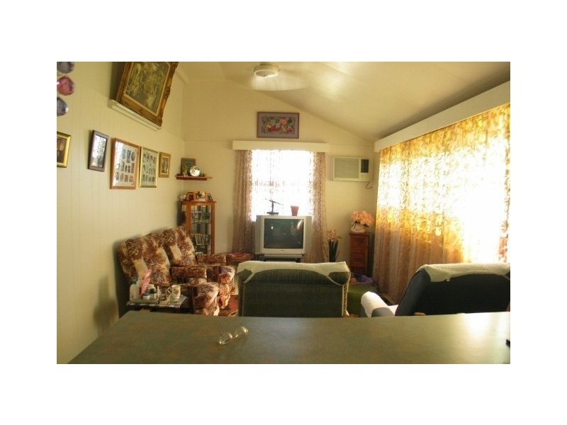 51 Gregory Street, Bowen QLD 4805