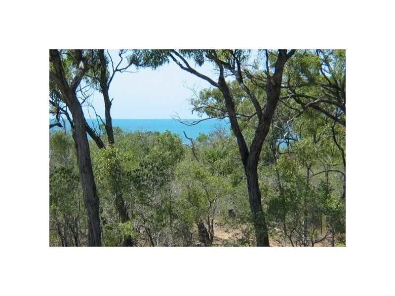 17 Pitcain Avenue, Bowen QLD 4805