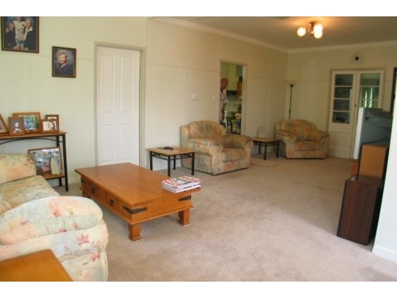 42 Livingstone Street, Bowen QLD 4805