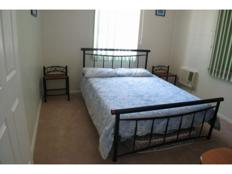 42 Livingstone Street, Bowen QLD 4805