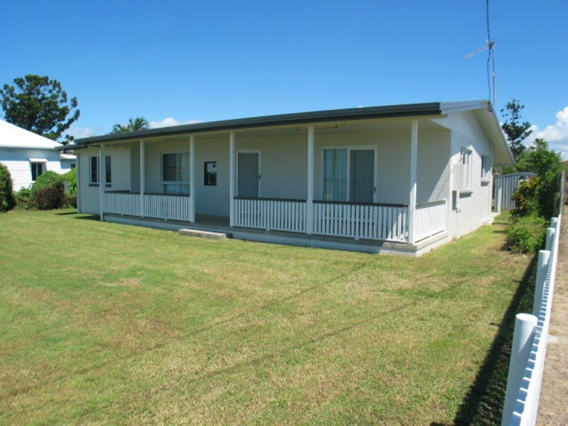 63 Queens Beach Esplanade, Bowen QLD 4805 Professionals Bowen Sold