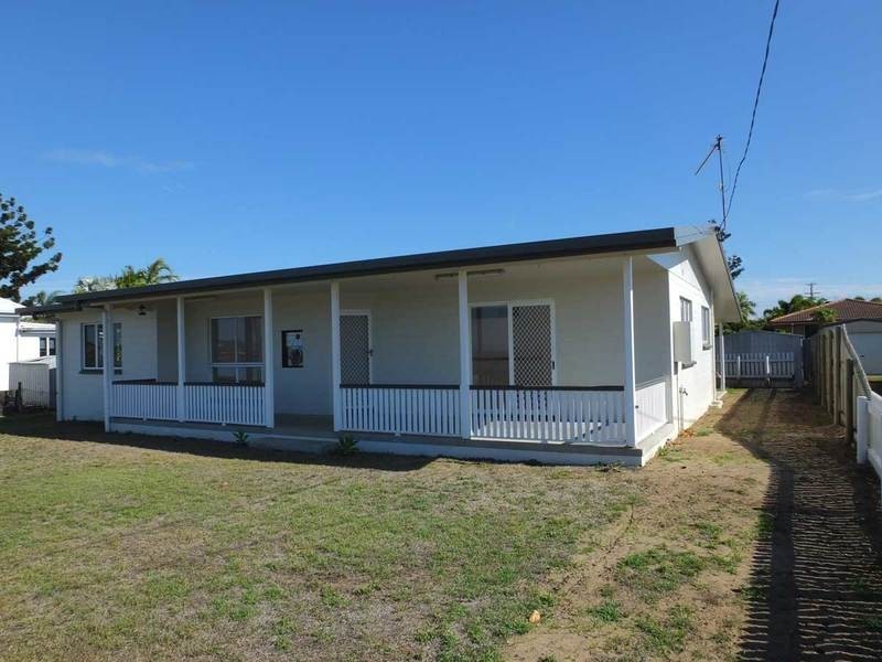 63 Queens Beach Esplanade, Bowen QLD 4805 Professionals Bowen Sold