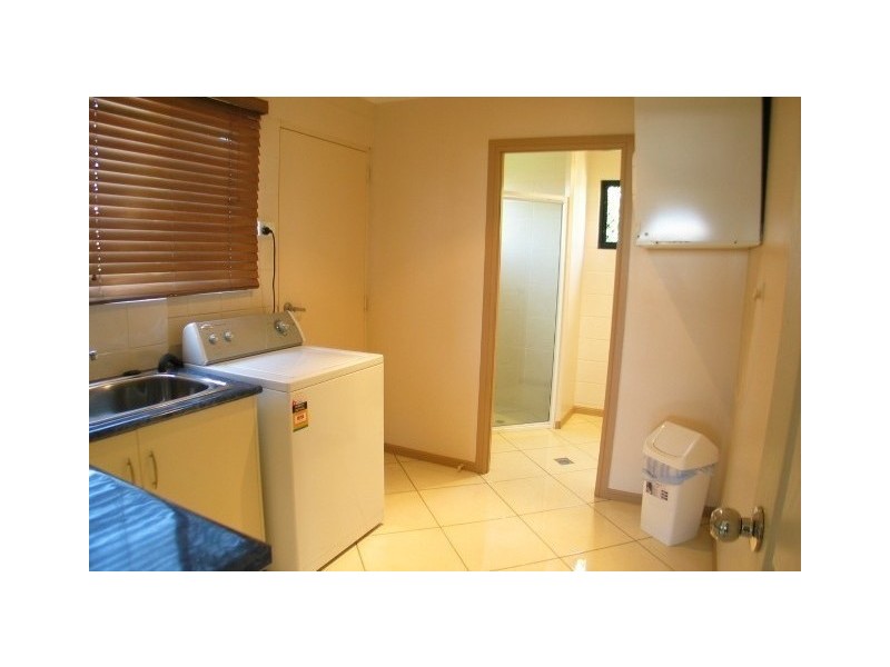 8 Pilcher Place, Bowen QLD 4805