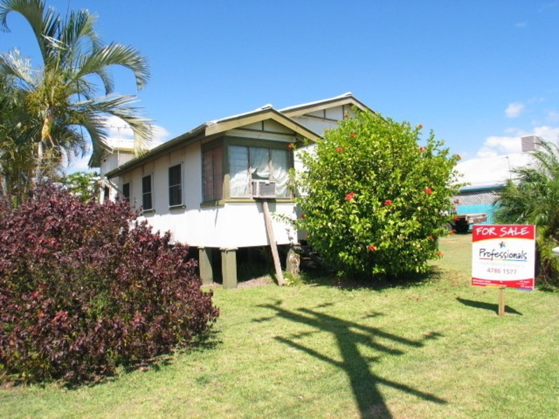 17 Brisbane Street, Bowen QLD 4805