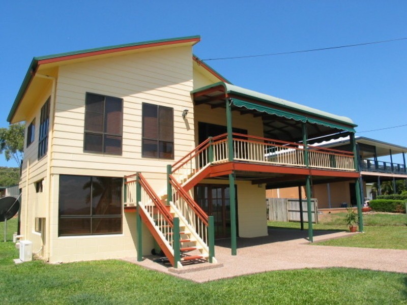 36 Wentworth Street, Bowen QLD 4805