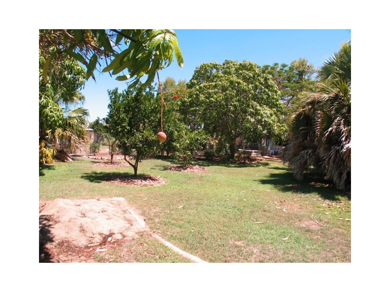 24 Kennedy Street, Bowen QLD 4805