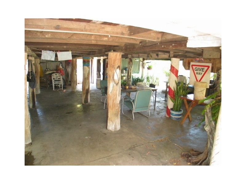 11 Kennedy Street, Bowen QLD 4805