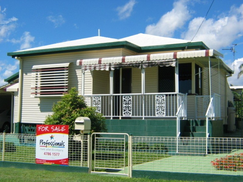 7 Darwen Street, Bowen QLD 4805