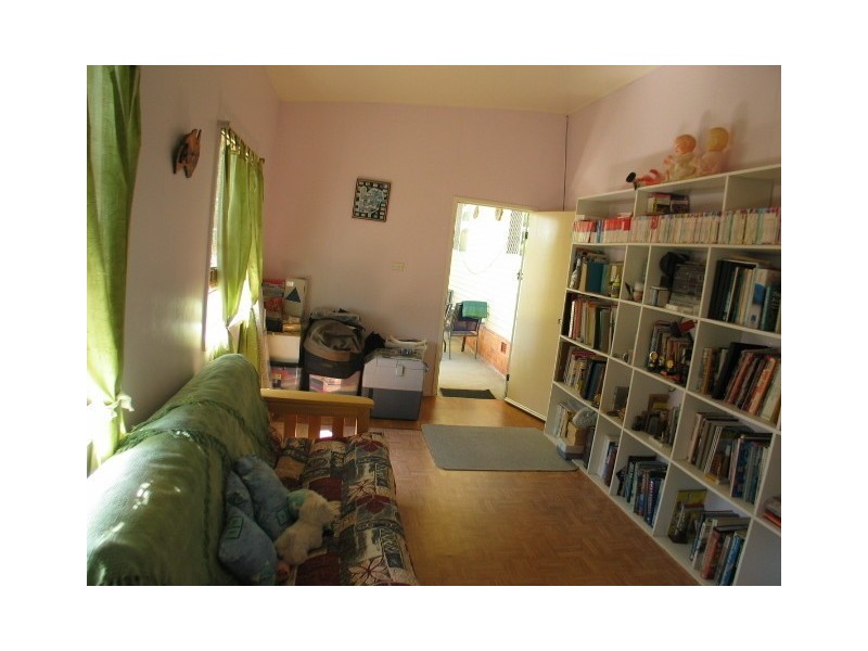 3 Rosshall Street, Bowen QLD 4805