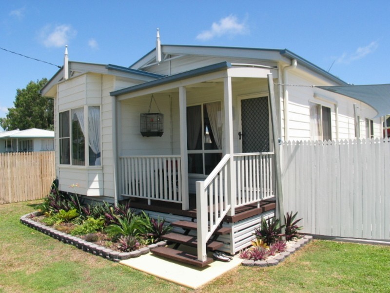 28 Emmerson Drive, Bowen QLD 4805