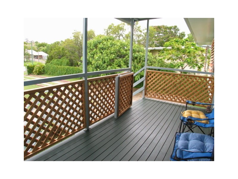 10 McLennan Street, Collinsville QLD 4804