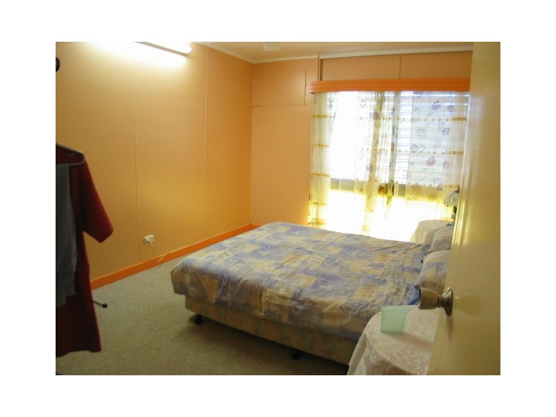 10 McLennan Street, Collinsville QLD 4804