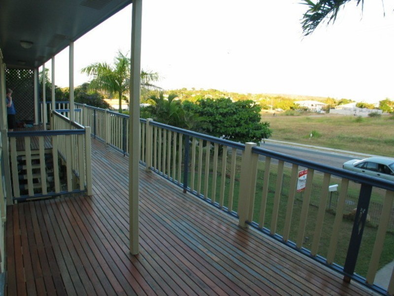 16 Daniel Street, Bowen QLD 4805