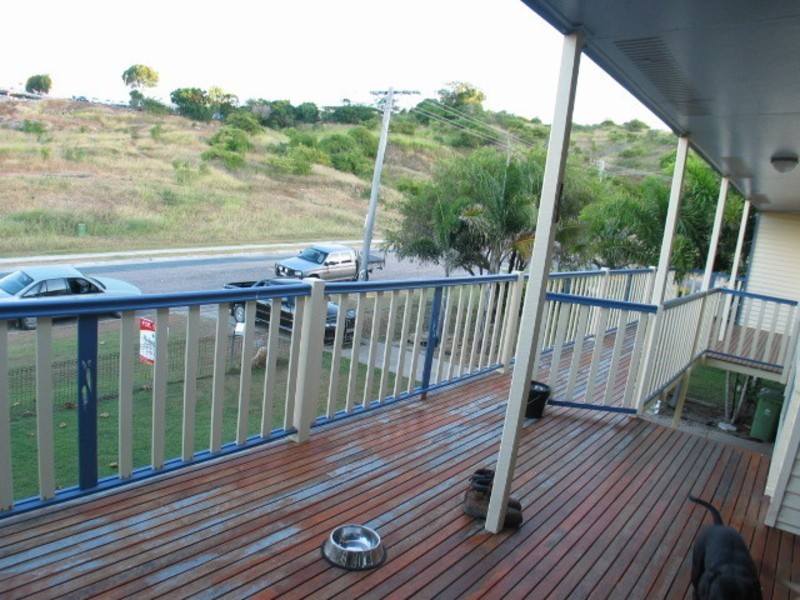 16 Daniel Street, Bowen QLD 4805