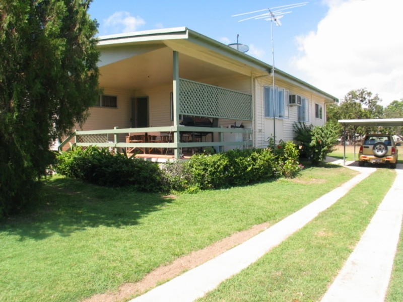 21 Hay Street, Bowen QLD 4805