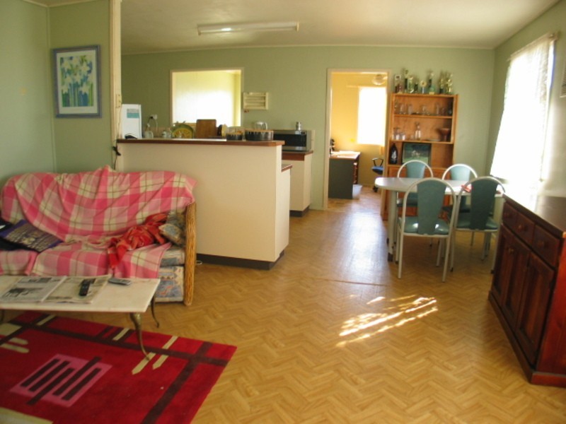 21 Hay Street, Bowen QLD 4805
