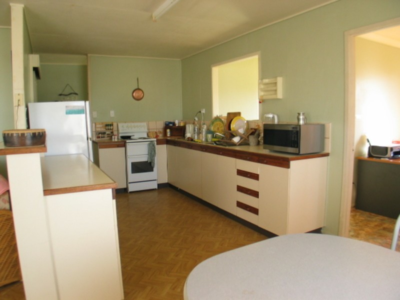 21 Hay Street, Bowen QLD 4805