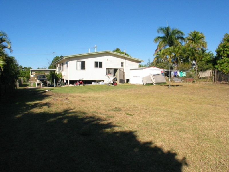 21 Hay Street, Bowen QLD 4805