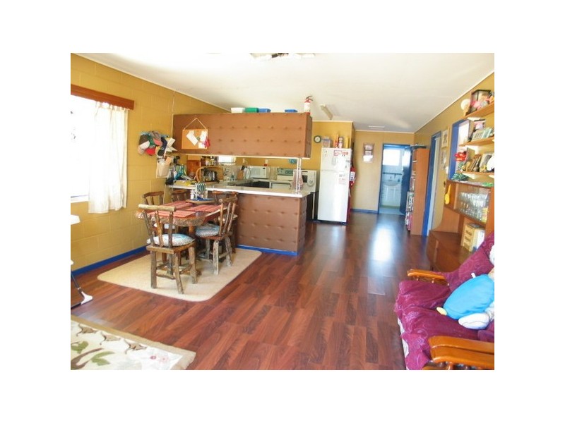 14 Kennedy Street, Bowen QLD 4805