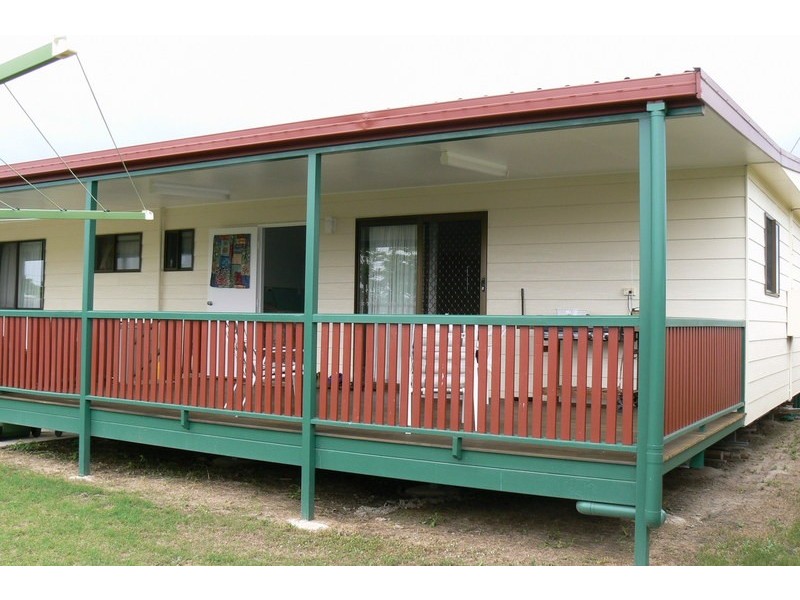 31 Emmerson Drive, Bowen QLD 4805