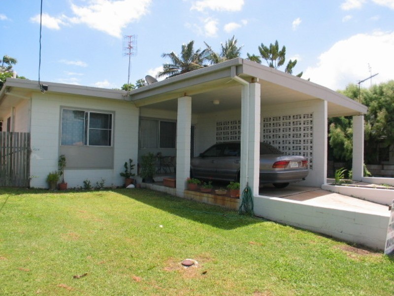 17 Casuarina Street, Bowen QLD 4805