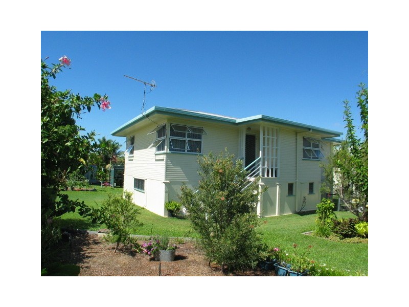 15 Christison Street, Bowen QLD 4805