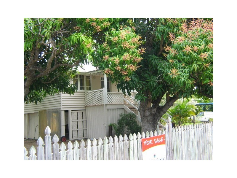 15 Field Street, Bowen QLD 4805