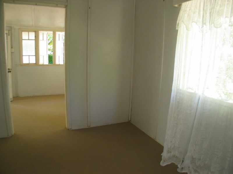 15 Field Street, Bowen QLD 4805