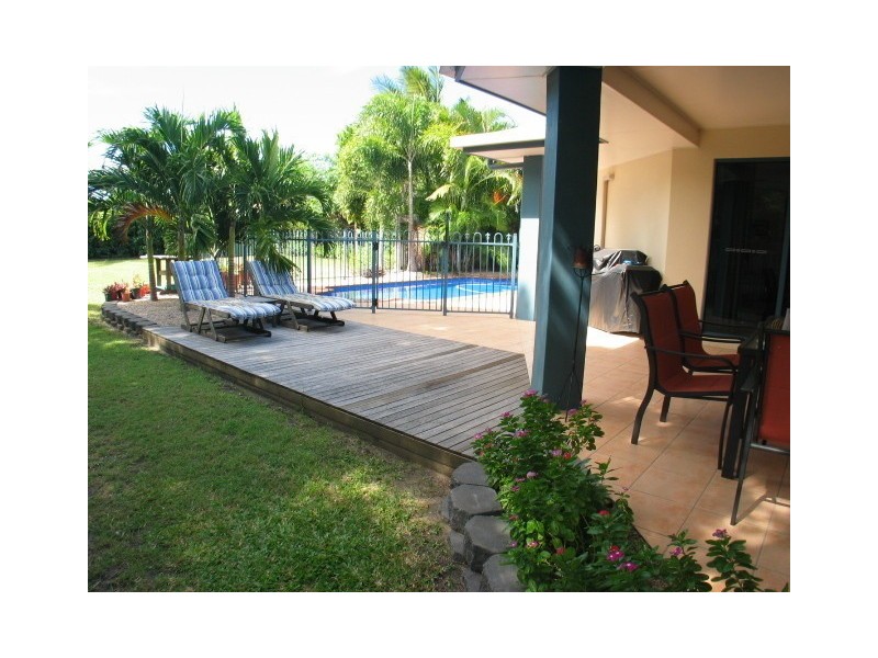 6 Verna Street, Bowen QLD 4805