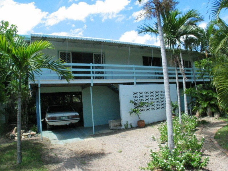 85 Horseshoe Bay Road, Bowen QLD 4805