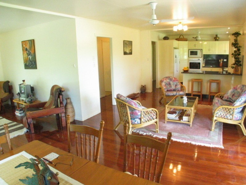 85 Horseshoe Bay Road, Bowen QLD 4805