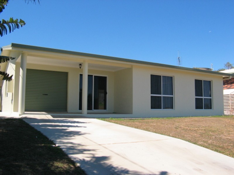 106 Leichhardt Street, Bowen QLD 4805