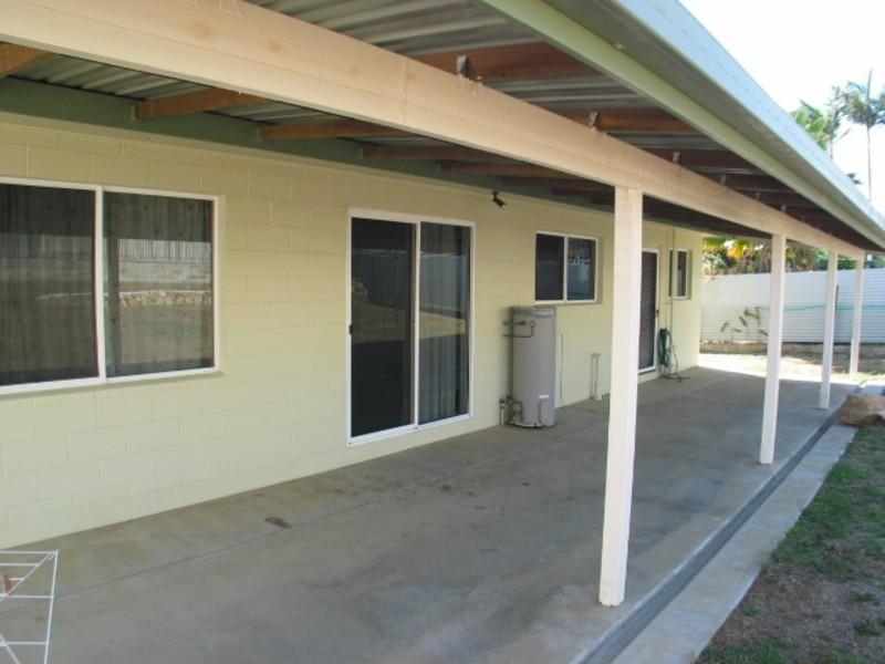 106 Leichhardt Street, Bowen QLD 4805