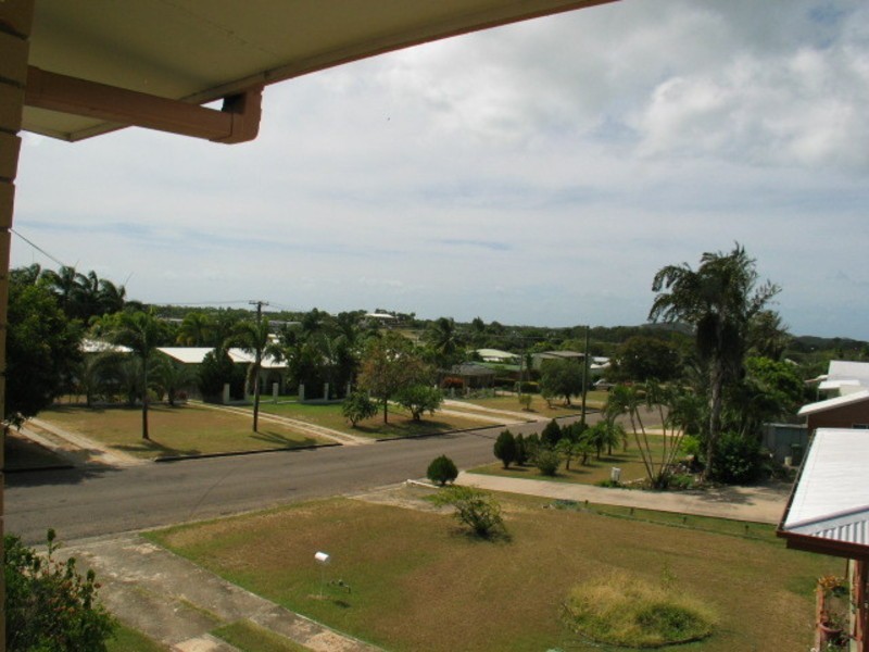 15 Scott Street, Bowen QLD 4805