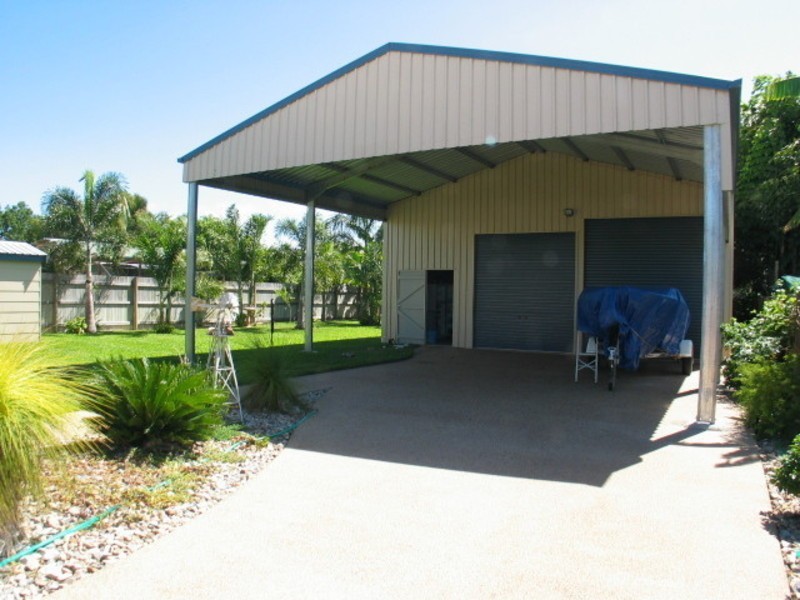 38 Field Street, Bowen QLD 4805