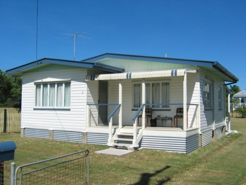 3 Reynolds Street, Bowen QLD 4805