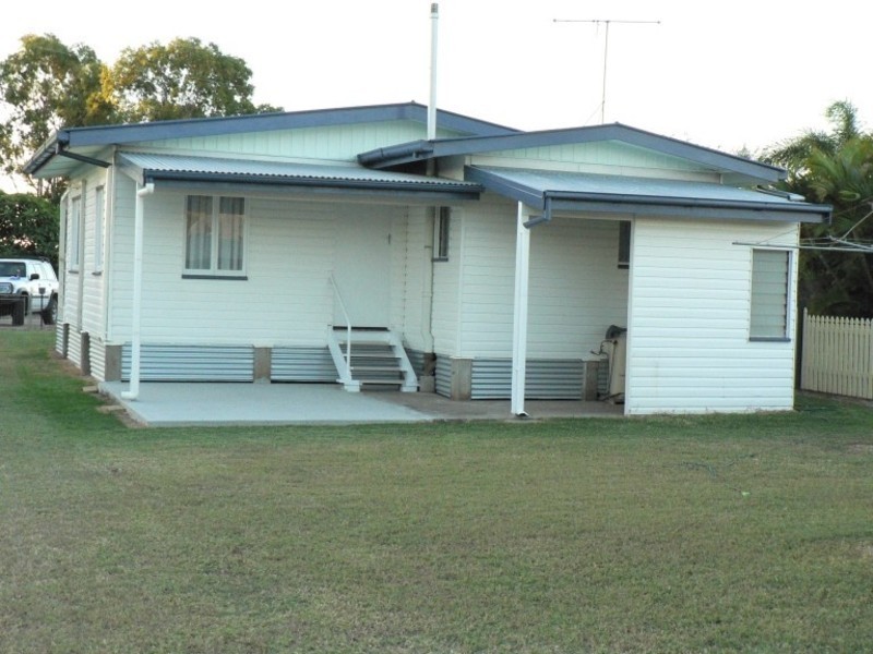 3 Reynolds Street, Bowen QLD 4805