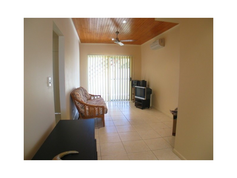 1/104 Dalrymple Street, Bowen QLD 4805