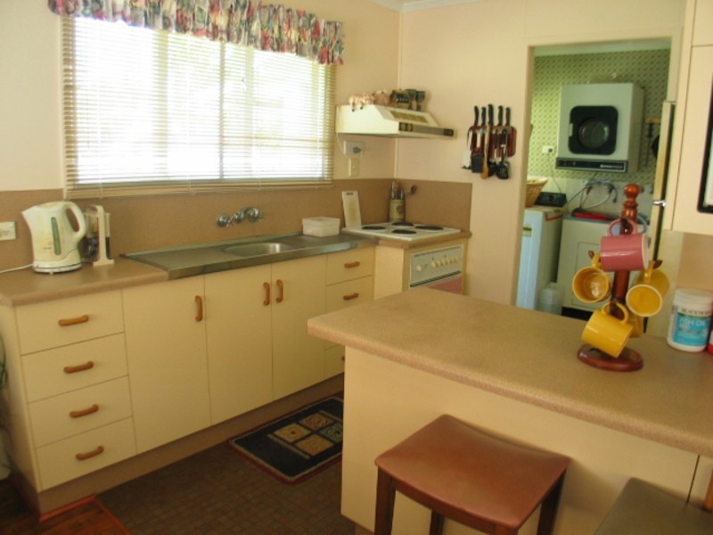 3 Rayner Street, Bowen QLD 4805