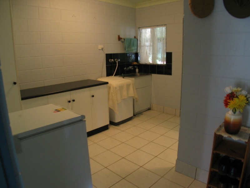 5 Oak Crescent, Bowen QLD 4805