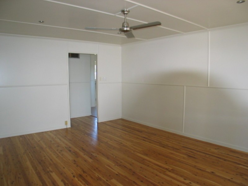 14 Emmerson Drive, Bowen QLD 4805