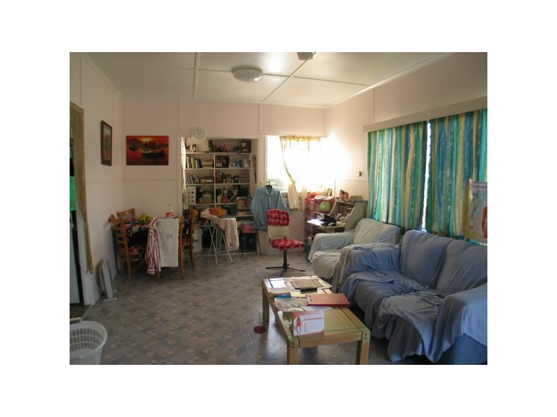 5 Leichhardt Lane, Bowen QLD 4805