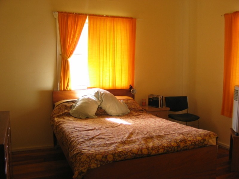 15 Leichhardt Street, Bowen QLD 4805