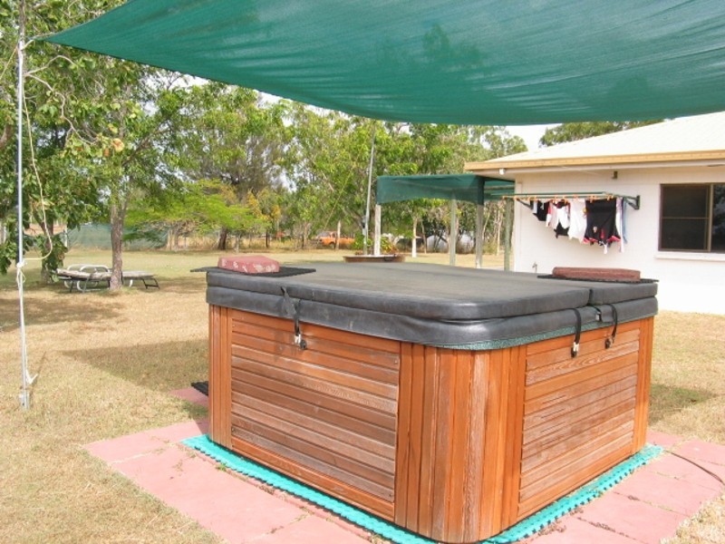 1991 Collinsville Road, Bowen QLD 4805