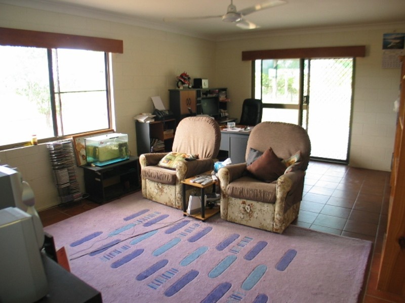 1991 Collinsville Road, Bowen QLD 4805