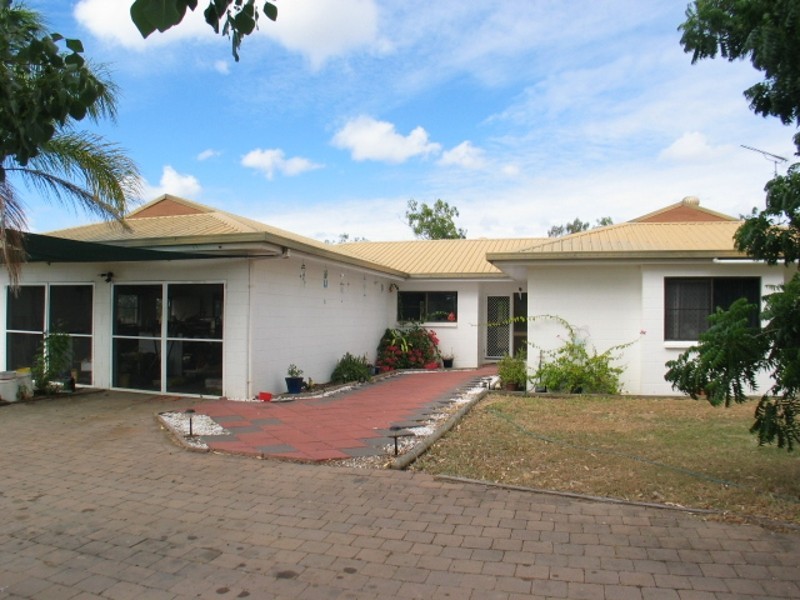 1991 Collinsville Road, Bowen QLD 4805