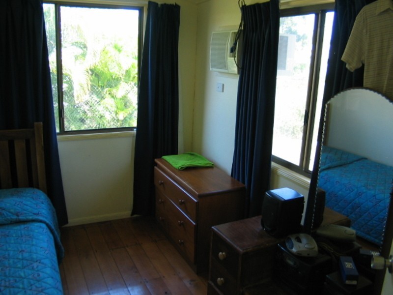 6 Arthur Street, Bowen QLD 4805