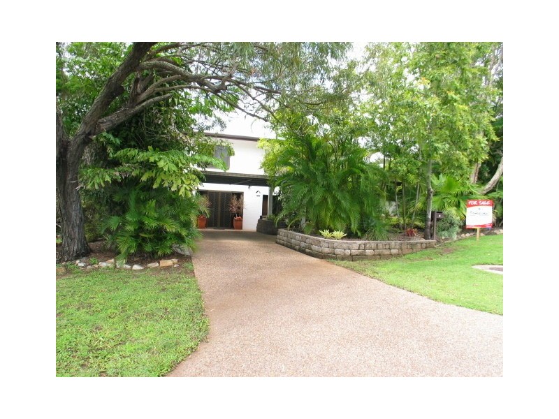 15 Banksia Street, Bowen QLD 4805