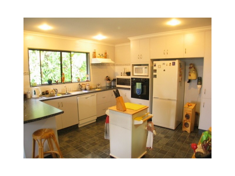 15 Banksia Street, Bowen QLD 4805
