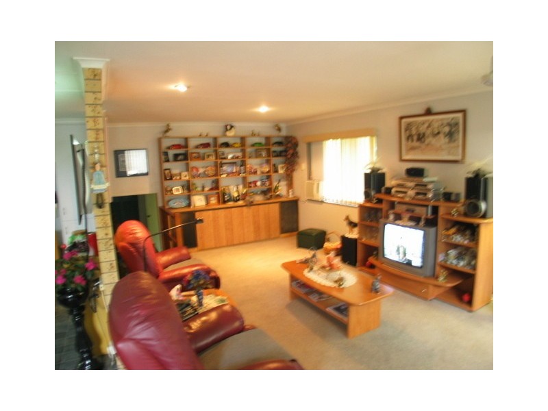 15 Banksia Street, Bowen QLD 4805